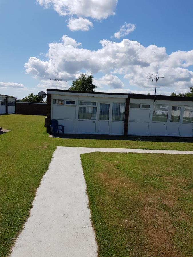39 - 2 Bed Chalet, Belle Aire, Road, Hemsby, Norfolk, Nr29 4hz Hemsby